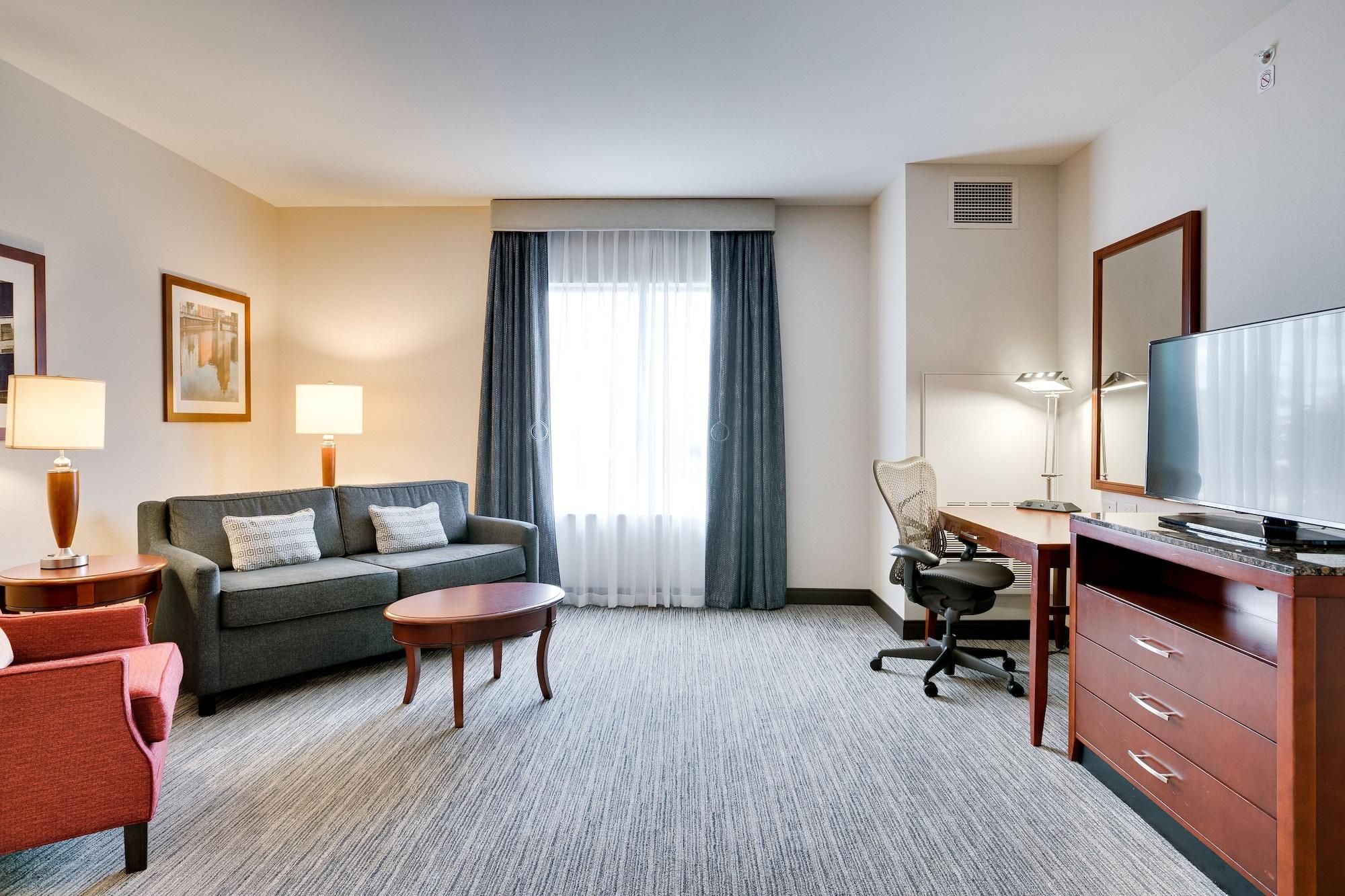 Hilton Garden Inn Milwaukee Airport Exteriör bild