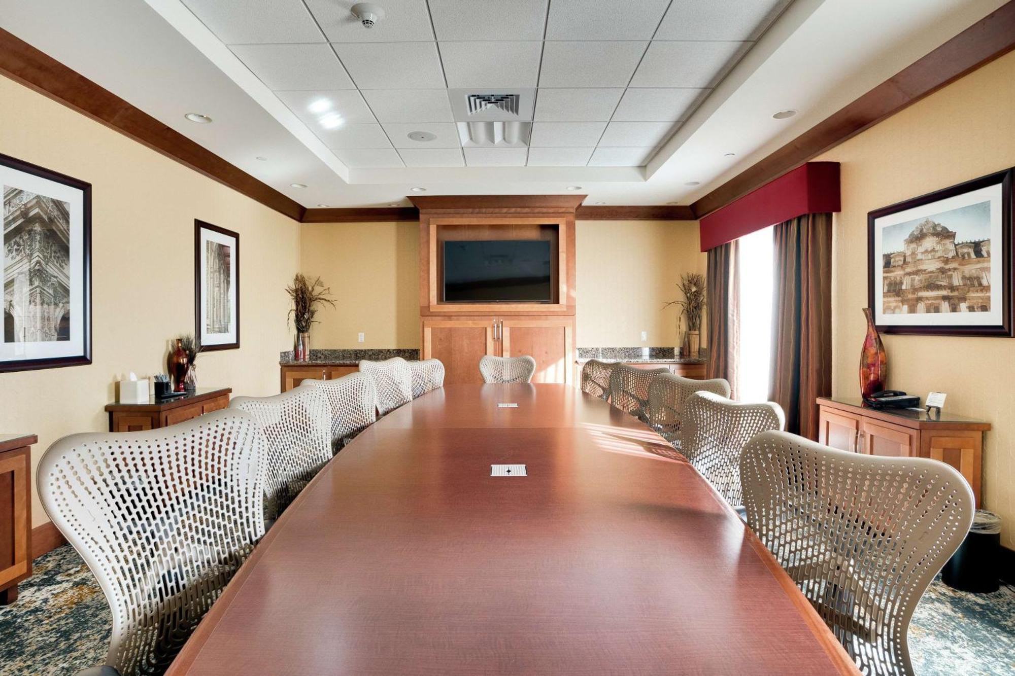 Hilton Garden Inn Milwaukee Airport Exteriör bild