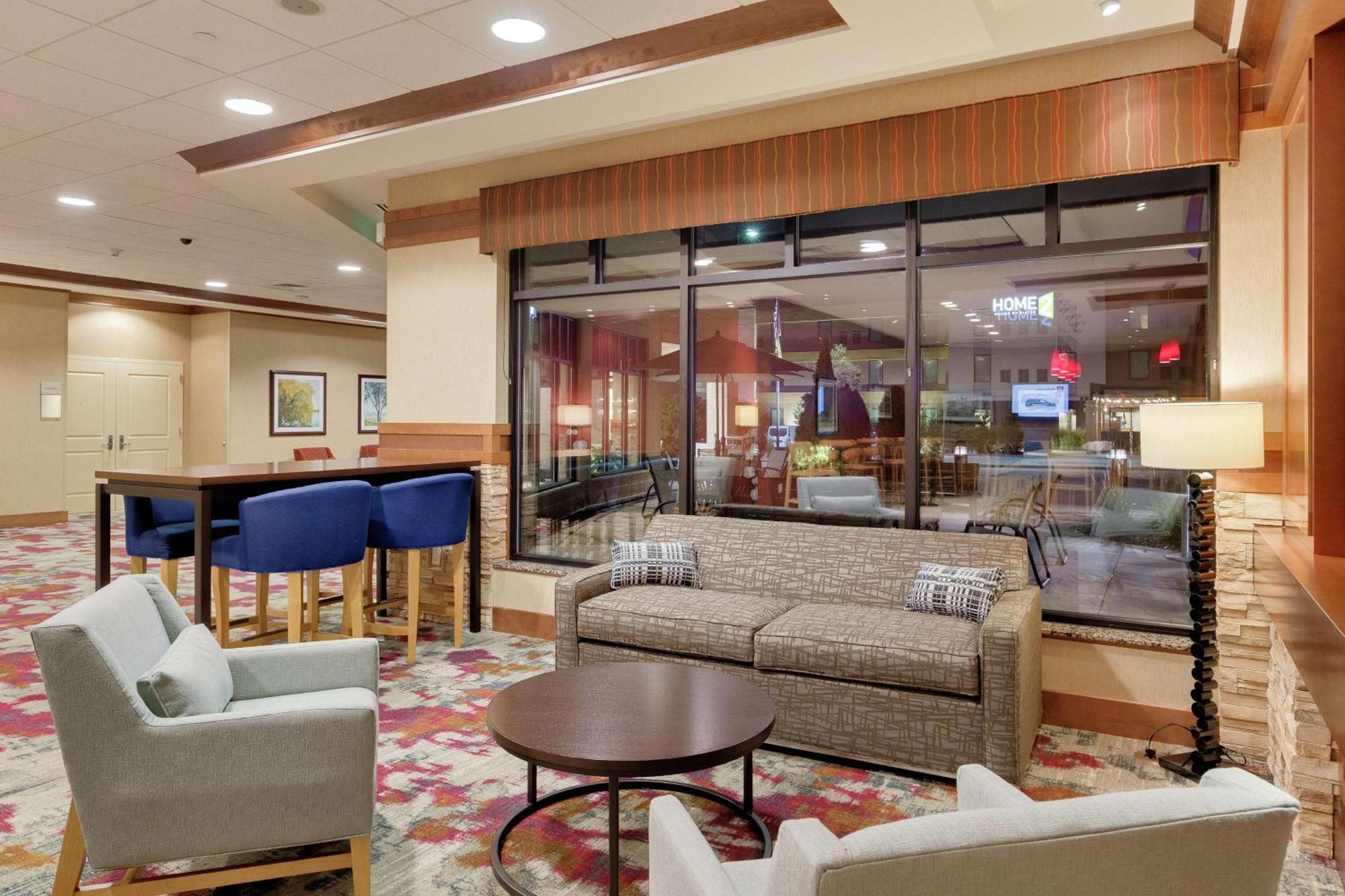 Hilton Garden Inn Milwaukee Airport Exteriör bild