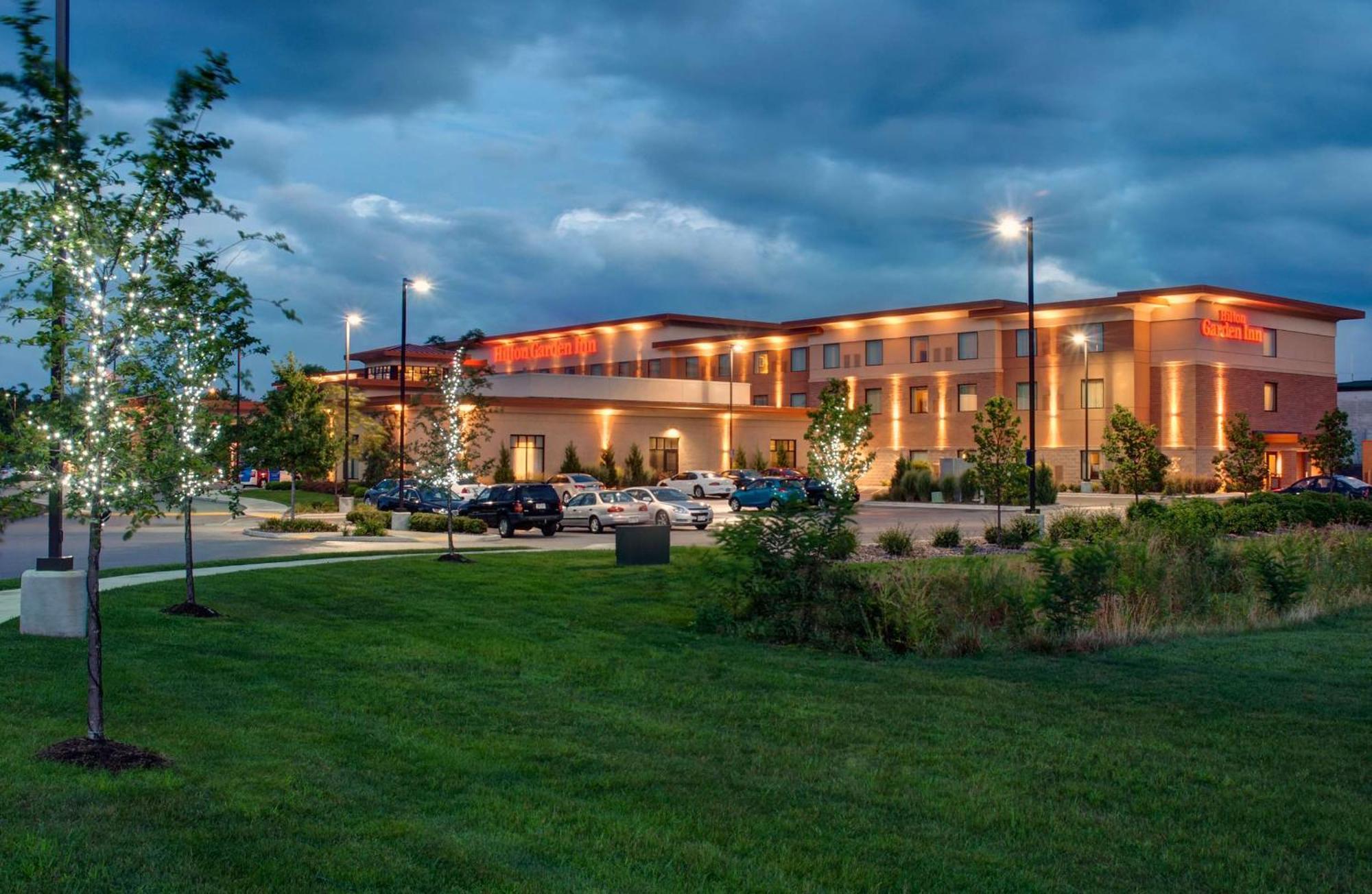 Hilton Garden Inn Milwaukee Airport Exteriör bild