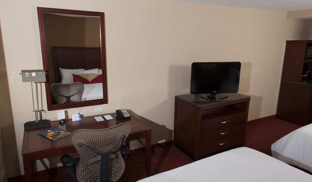 Hilton Garden Inn Milwaukee Airport Exteriör bild
